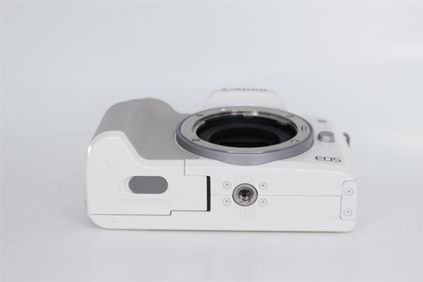 Main Product Image for Canon EOS M50 Mirrorless Camera Body