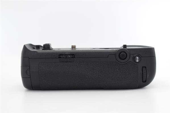 Main Product Image for Nikon MB-D18 Multi-Battery Grip