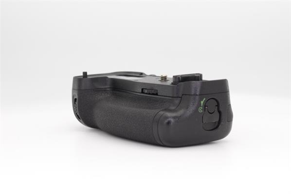 Main Product Image for Nikon MB-D16 Battery Grip for D750