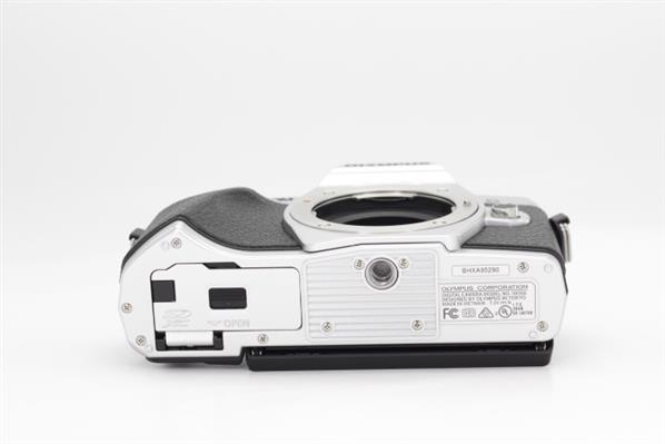 Main Product Image for Olympus OM-D E-M10 Mark III Mirrorless Camera Body