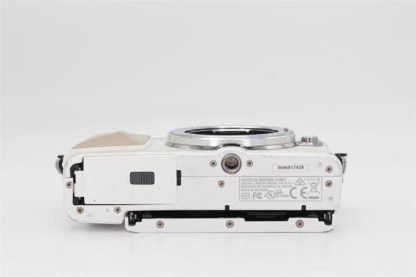 Main Product Image for Olympus PEN E-PL7 Body