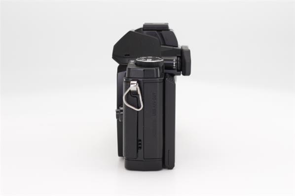 Main Product Image for Olympus OM-D E-M5 Body