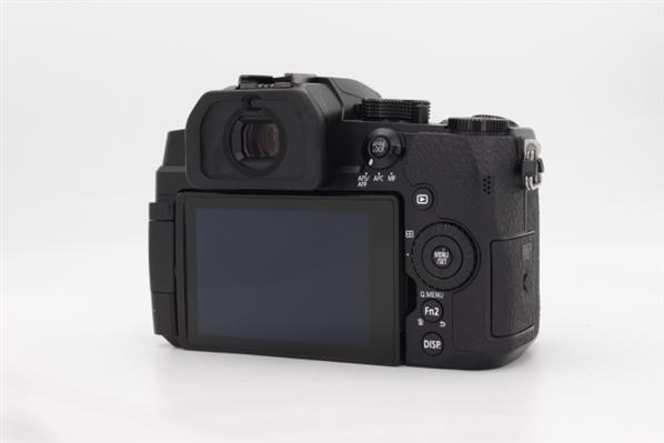 Main Product Image for Panasonic Lumix DC-G90 Mirrorless Camera Body DC-G90EB-K