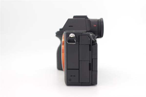 Main Product Image for Sony a7R V Mirrorless Camera Body