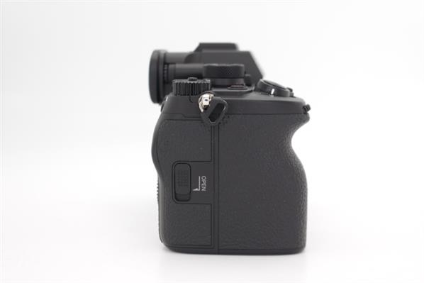 Main Product Image for Sony a7R V Mirrorless Camera Body