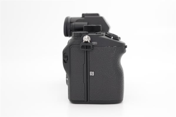 Main Product Image for Sony a7R III Mirrorless Camera Body