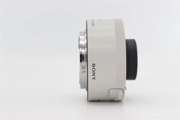 Main Product Image for Sony 2x Teleconverter Lens